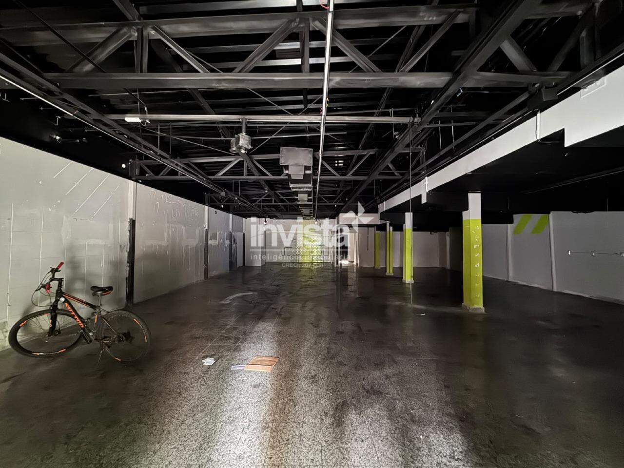 C&oacute;digo: 44679 R$ 26.500,00 Ponto Comercial para alugar em Santos-SP no bairro Gonzaga, com 1 dormit&oacute;rio e 300m&sup2; 300 m&sup2; 1 quarto 0 vagas - Santos
