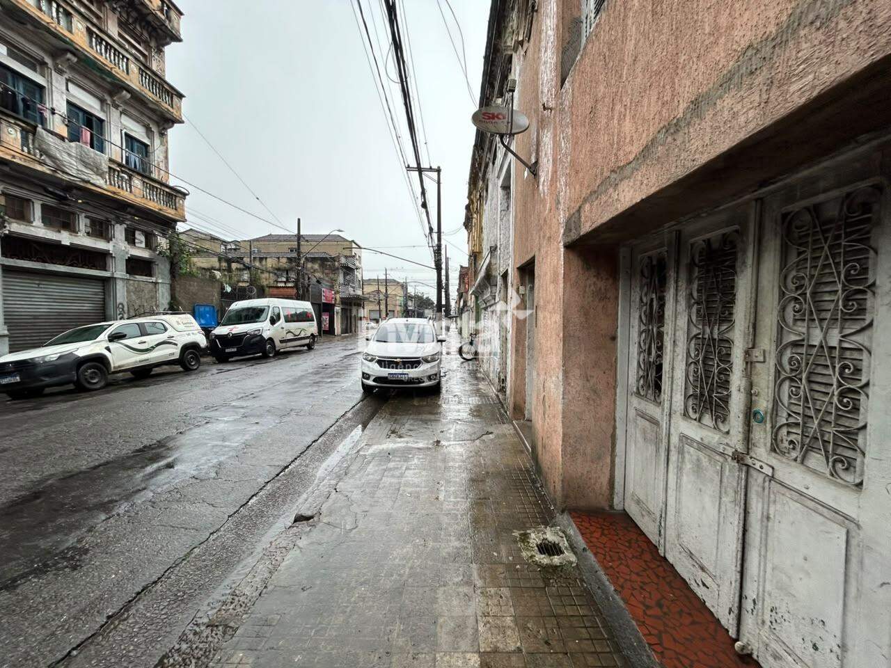C&oacute;digo: 44682 R$ 3.400,00 Ponto Comercial para alugar em Santos-SP no bairro VILA NOVA, com 0 dormit&oacute;rio e 130m&sup2; 130 m&sup2; 0 quartos 0 vagas - Santos
