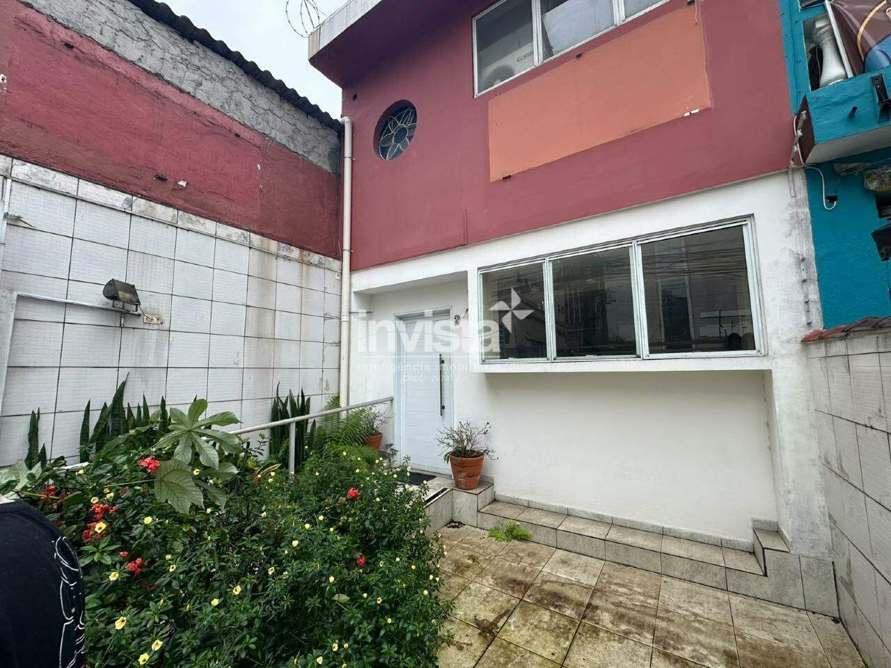 C&oacute;digo: 44796 R$ 8.000,00 Casa para alugar em Santos-SP no bairro Encruzilhada, com 3 dormit&oacute;rios e 190m&sup2; 190 m&sup2; 3 quartos 1 vaga - Santos