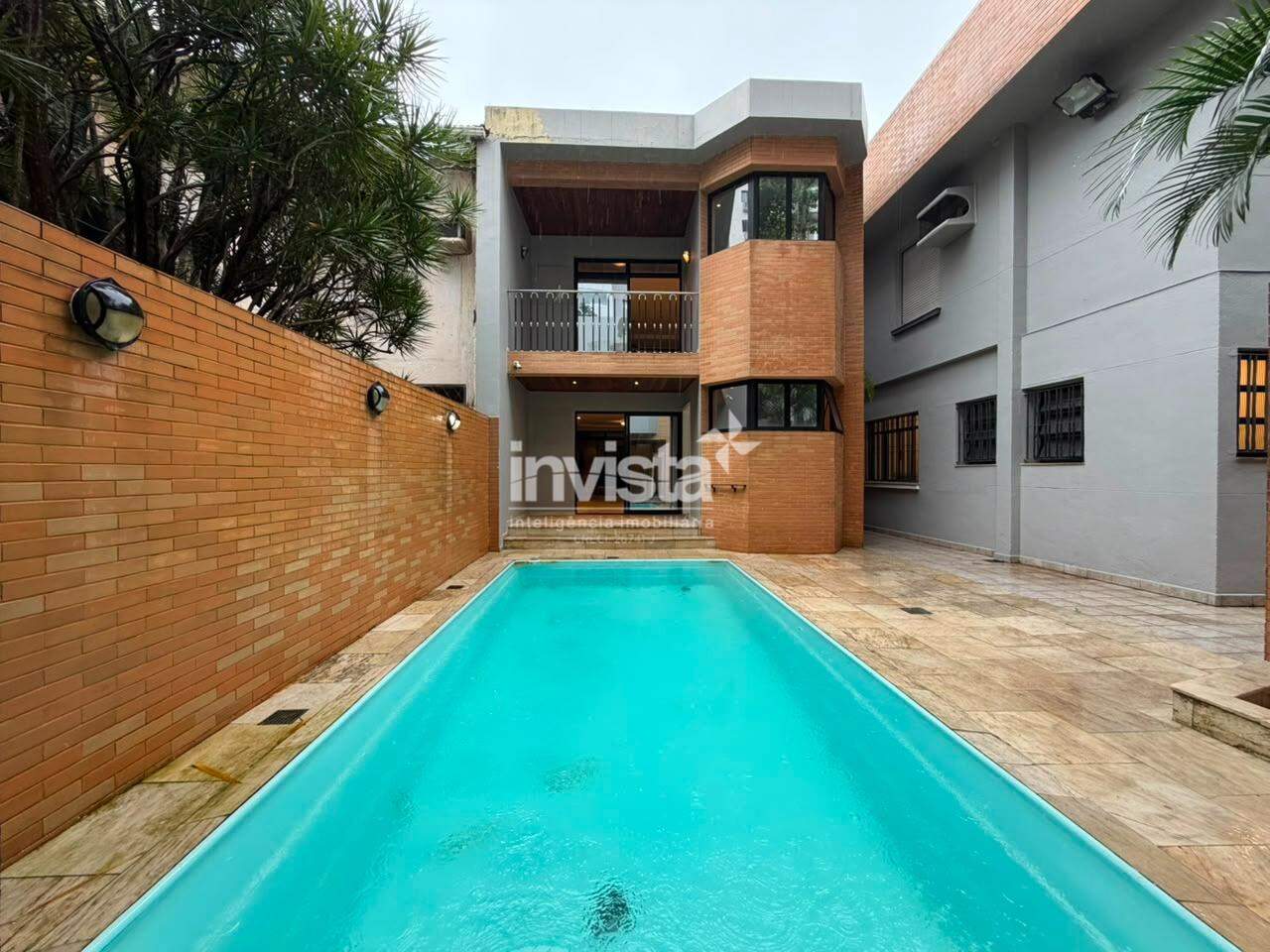 C&oacute;digo: 44809 R$ 23.000,00 Casa T&eacute;rrea para alugar em Santos-SP no bairro Gonzaga, com 4 dormit&oacute;rios e 481m&sup2; 481 m&sup2; 4 quartos 6 vagas - Santos