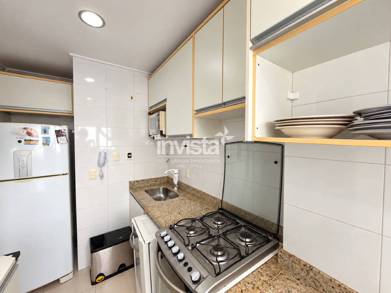 Apartamento para aluguel no bairro Pomp&eacute;ia - Santos