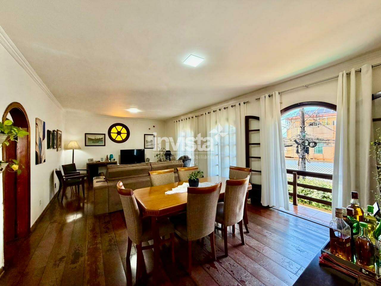 C&oacute;digo: 44897 R$ 1.600.000,00 Casa &agrave; venda em Santos-SP no bairro Ponta da Praia, com 3 dormit&oacute;rios e 160m&sup2; 160 m&sup2; 3 quartos 2 vagas - Santos