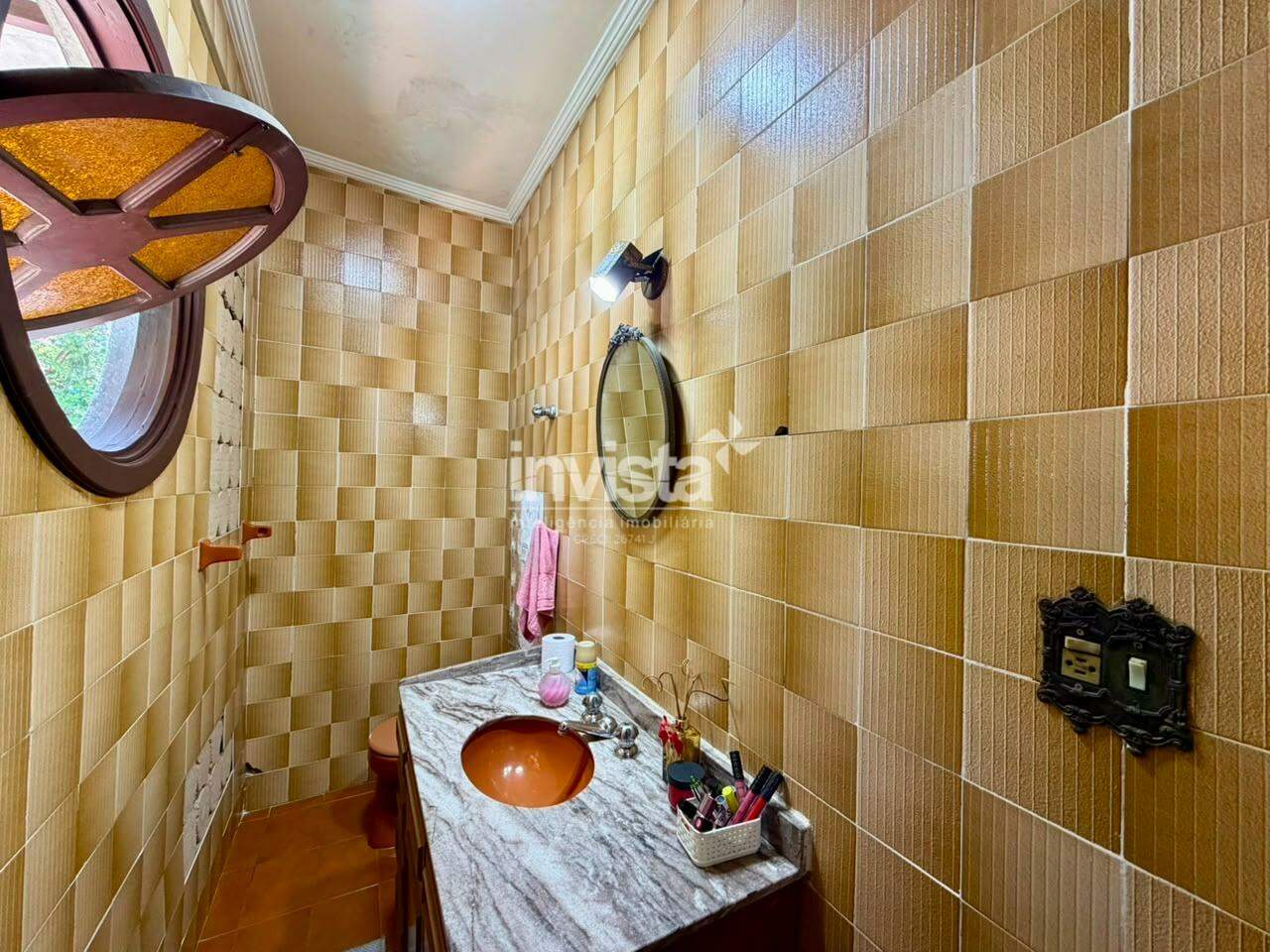 Casa &agrave; venda no bairro Ponta da Praia - Santos