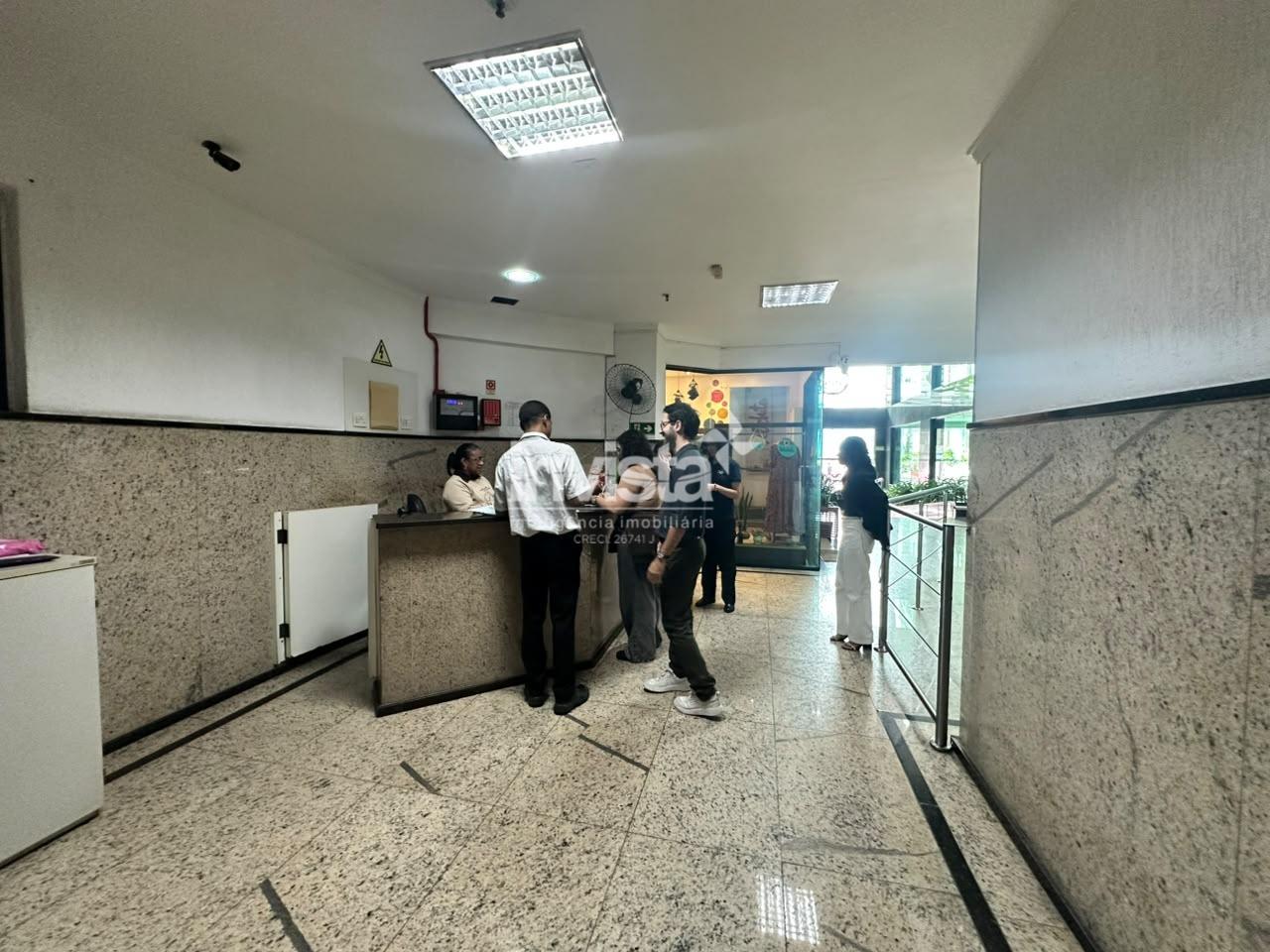 Aluguel: Sala Comercial de 75 m&sup2; | Centro de Santos - Santos