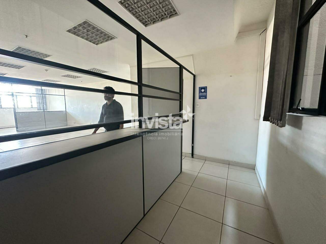 C&oacute;digo: 44983 R$ 3.100,00 Sala Comercial para alugar em Santos-SP no bairro CENTRO, com 0 dormit&oacute;rio e 65m&sup2; 65 m&sup2; 0 quartos 1 vaga - Santos
