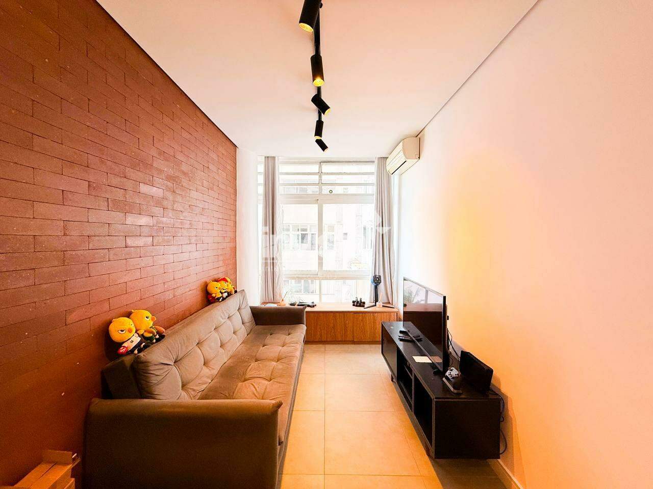C&oacute;digo: 45119 R$ 510.000,00 Apartamento &agrave; venda em Santos-SP no bairro Boqueir&atilde;o, com 1 dormit&oacute;rio e 37m&sup2; 37 m&sup2; 1 quarto 1 vaga - Santos