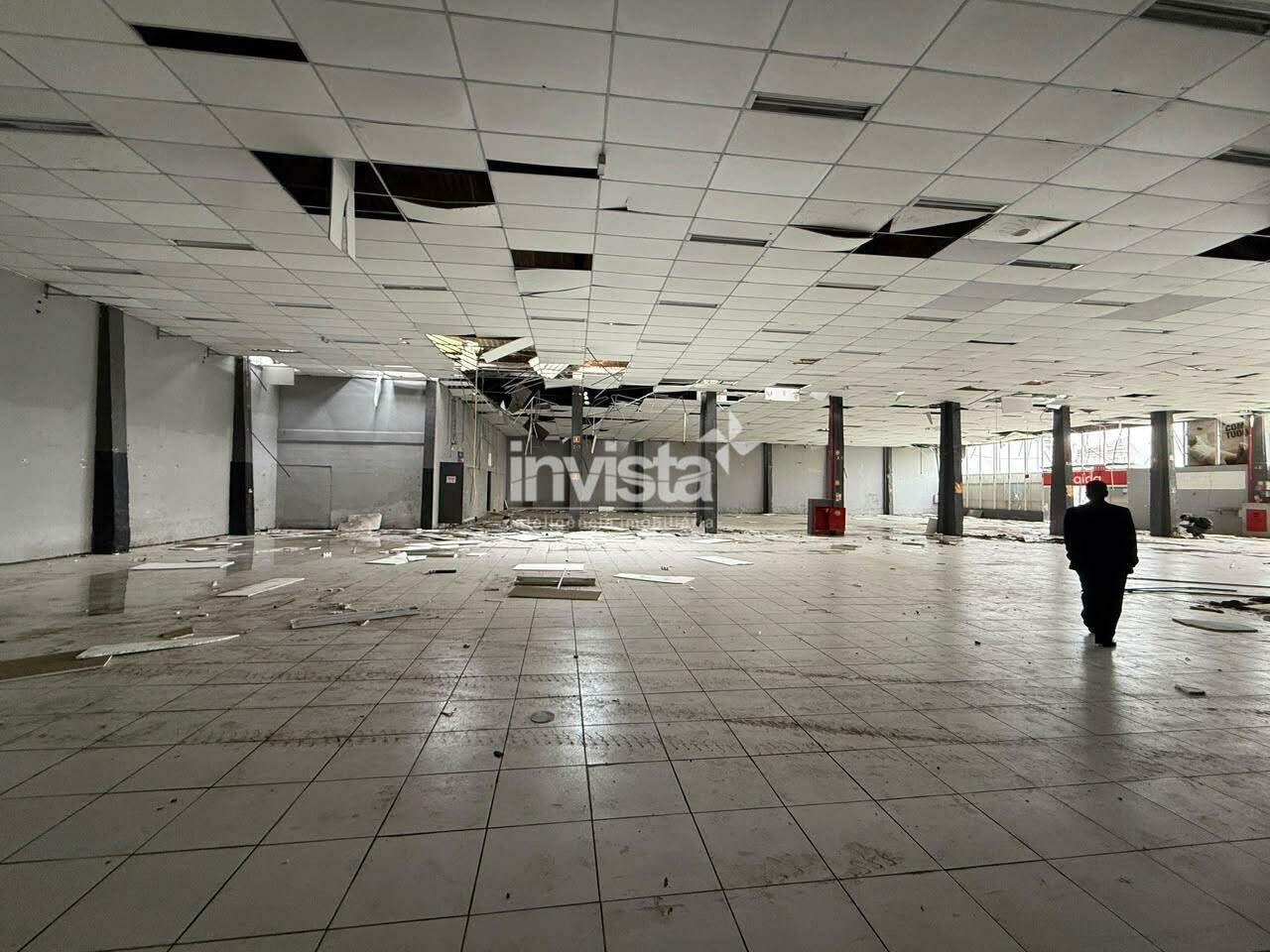 Ponto Comercial para Alugar na Avenida Rodrigues Alves - Santos