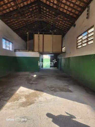 Galp&atilde;o Comercial/Industrial de 1.000 m&sup2; para Aluguel em S&atilde;o Vicente - Santos
