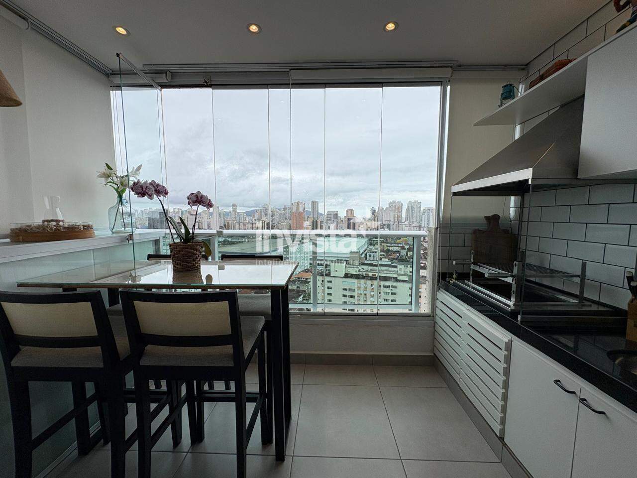 C&oacute;digo: 45200 R$ 870.000,00 Apartamento &agrave; venda em Santos-SP no bairro Campo Grande, com 2 dormit&oacute;rios e 64m&sup2; 64 m&sup2; 2 quartos 1 vaga - Santos