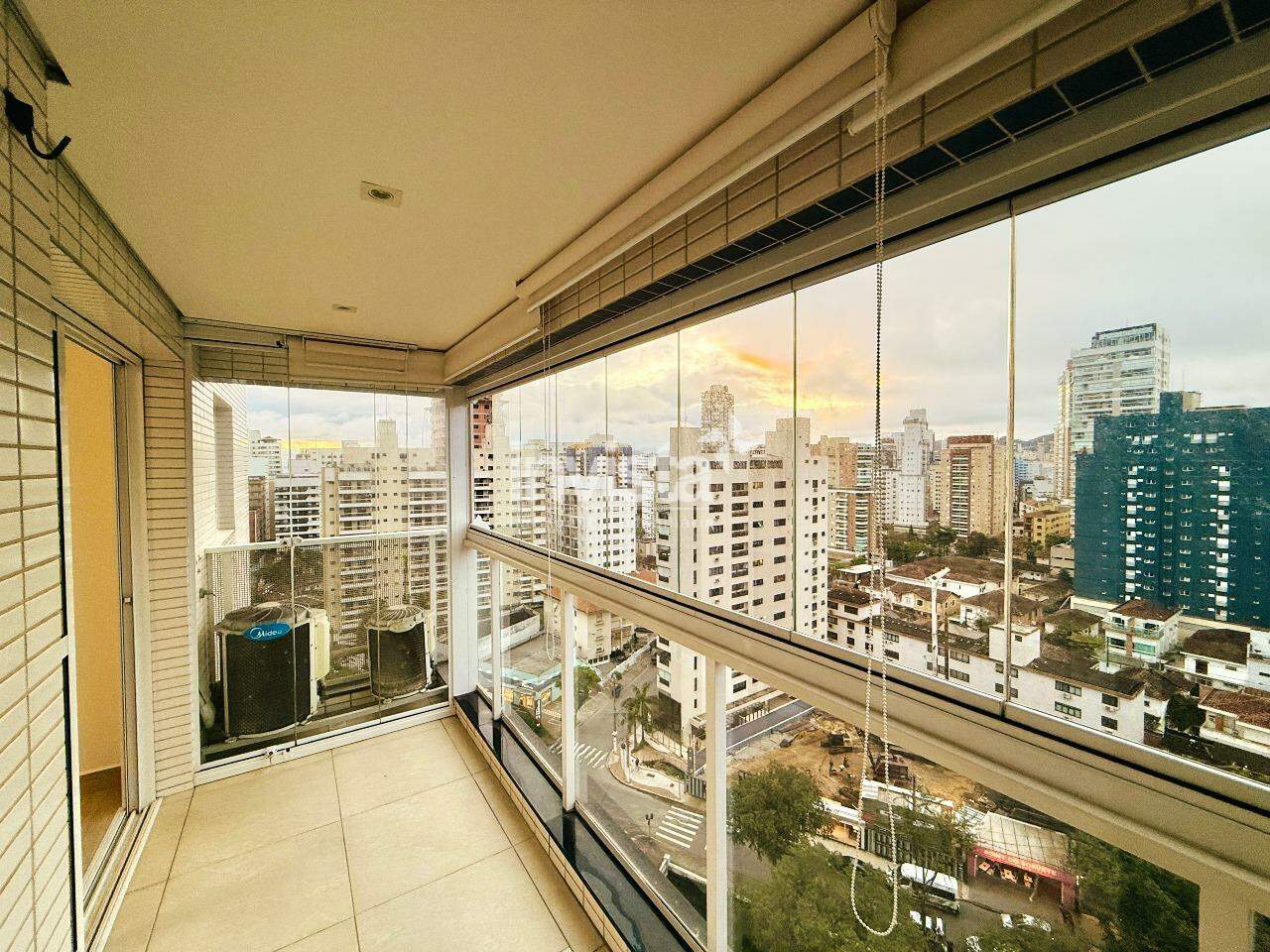 C&oacute;digo: 45284 R$ 798.000,00 Apartamento &agrave; venda em Santos-SP no bairro Embar&eacute;, com 1 dormit&oacute;rio e 52m&sup2; 52 m&sup2; 1 quarto 1 vaga - Santos
