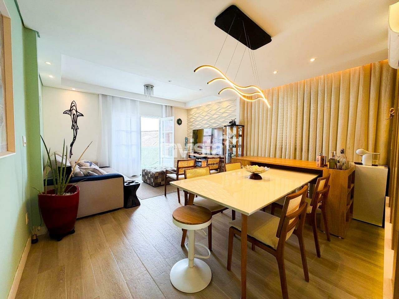 C&oacute;digo: 45301 R$ 515.000,00 Apartamento &agrave; venda em Santos-SP no bairro Ponta da Praia, com 1 dormit&oacute;rio e 67m&sup2; 67 m&sup2; 1 quarto 1 vaga - Santos