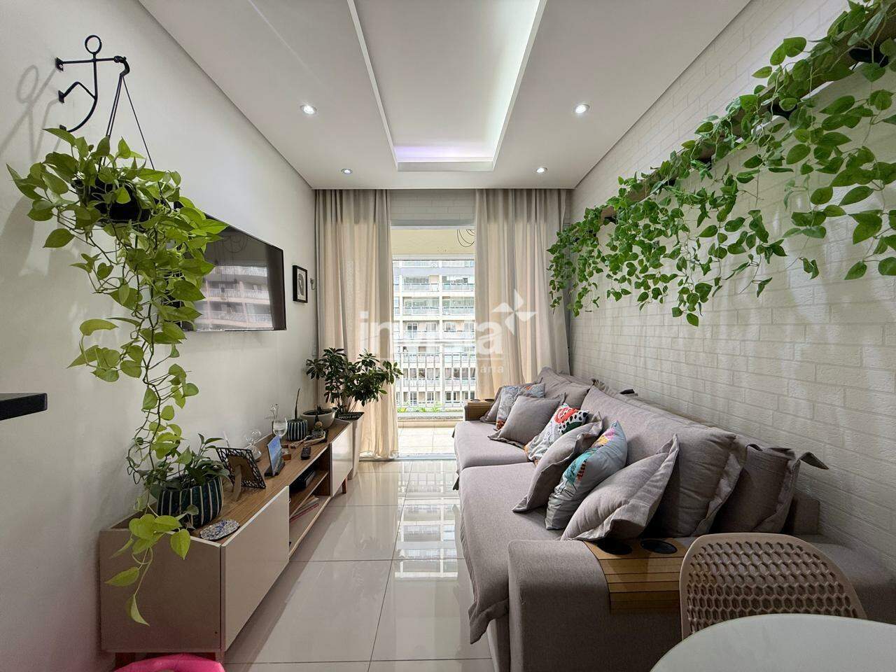 C&oacute;digo: 45360 R$ 450.000,00 Apartamento &agrave; venda em Santos-SP no bairro Vila Mathias, com 1 dormit&oacute;rio e 49m&sup2; 49 m&sup2; 1 quarto 1 vaga - Santos