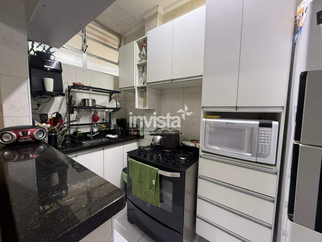 Apartamento &agrave; venda em Santos-SP no bairro Gonzaga, com 2 dormit&oacute;rios e 47m&sup2; - Santos