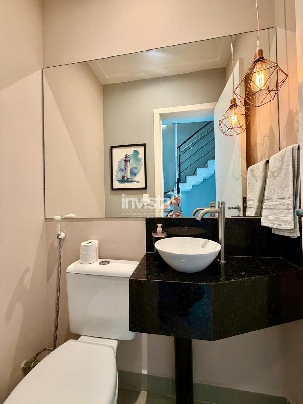 Apartamento &agrave; venda em Santos-SP no bairro Gonzaga, com 2 dormit&oacute;rios e 69m&sup2; - Santos