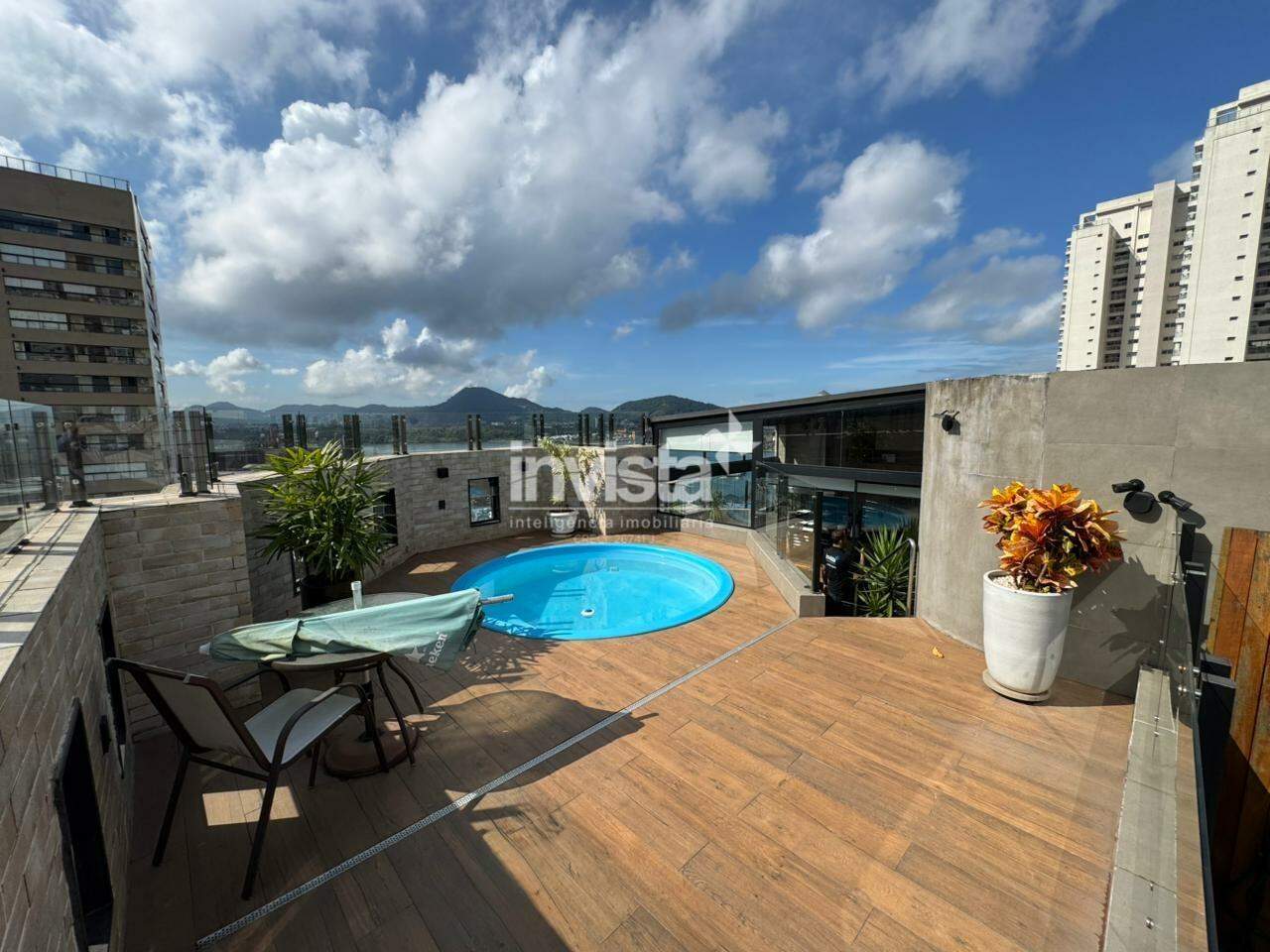 C&oacute;digo: 690 R$ 1.820.000,00 Cobertura &agrave; venda em Santos-SP no bairro Ponta da Praia, com 3 dormit&oacute;rios e 140m&sup2; 140 m&sup2; 3 quartos 2 vagas - Santos