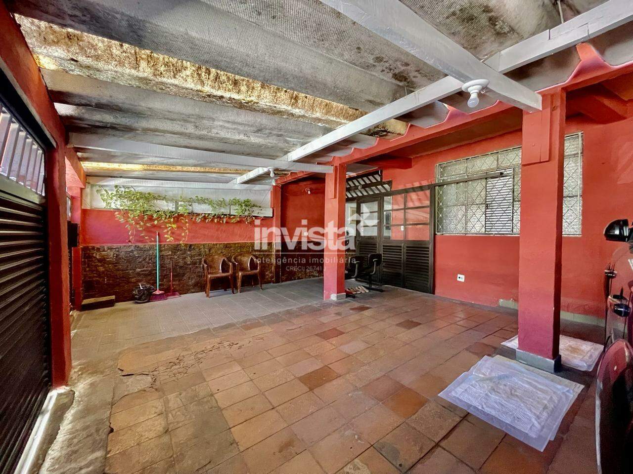 COMPRAR SOBRADO DE 4 QUARTOS NA VILA MATHIAS EM SANTOS