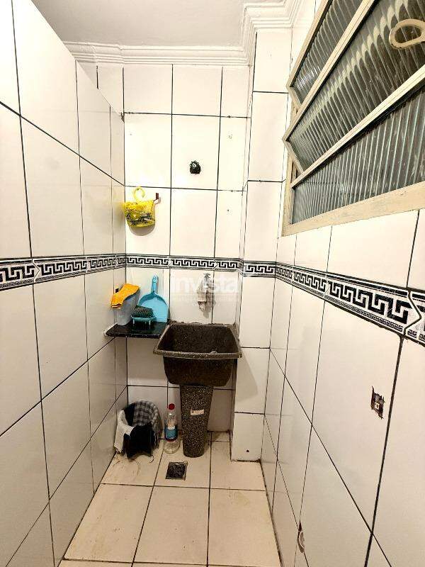 Apartamento 1 Dormit&oacute;rio Mobiliado no Gonzaga (Santos/SP) | 1 vaga | Portaria 24h - Santos