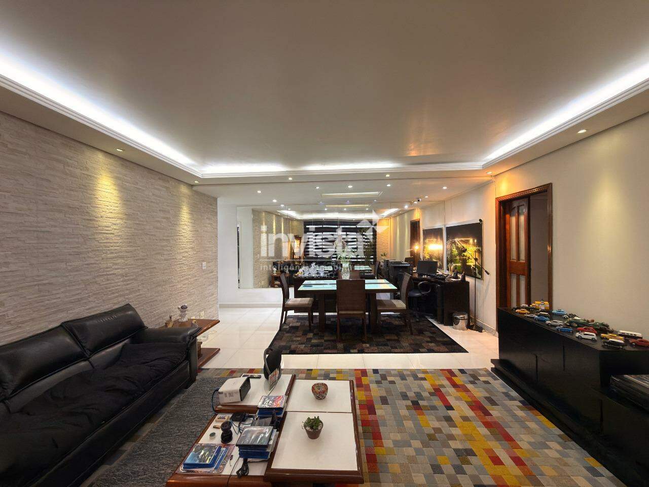 C&oacute;digo: 8443 R$ 1.065.000,00 Apartamento &agrave; venda em Santos-SP no bairro Embar&eacute;, com 3 dormit&oacute;rios e 148m&sup2; 148 m&sup2; 3 quartos 1 vaga - Santos