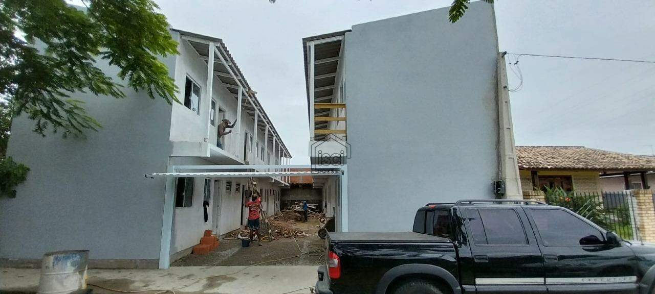 Apartamento à venda no Caminho Novo: 