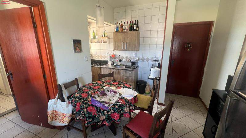 Apartamento à venda no Kobrasol: 