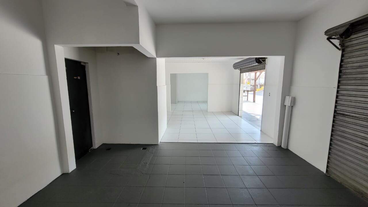 Sala para aluguel no São Sebastião: 