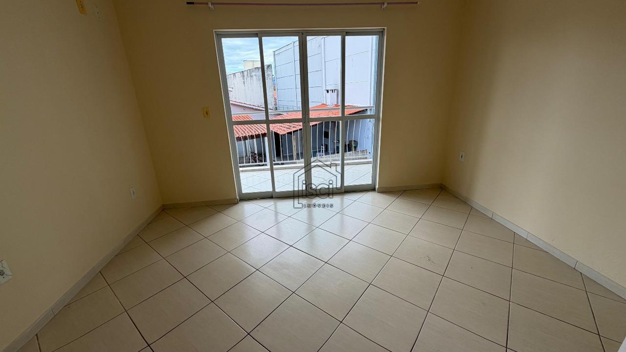 Sobrado para aluguel no Jardim Eldorado: 