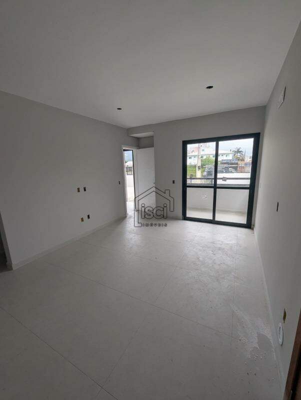 Apartamento à venda no Sertão do Maruim: 