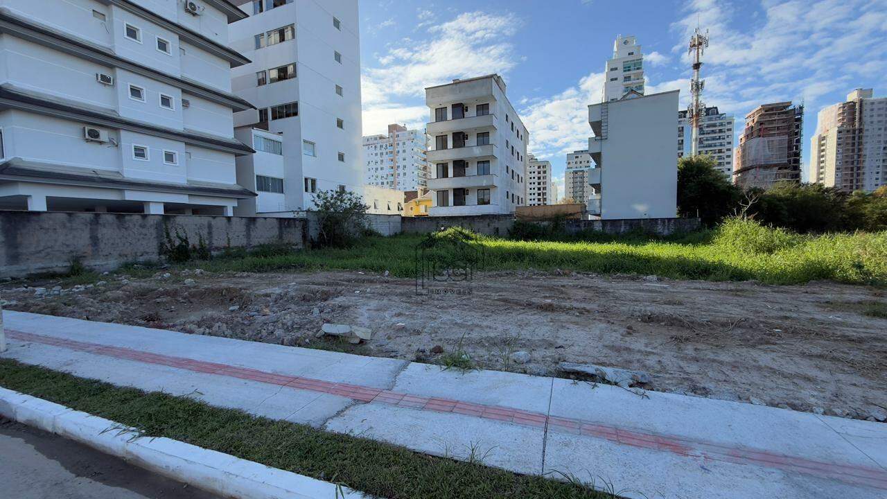 Terreno à venda no Cidade Universitária Pedra Branca: 