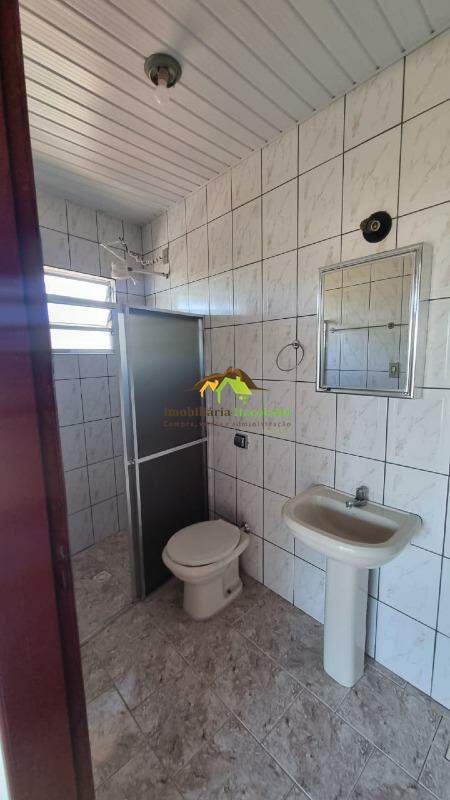 Casa para aluguel no Alto da Cruz: 