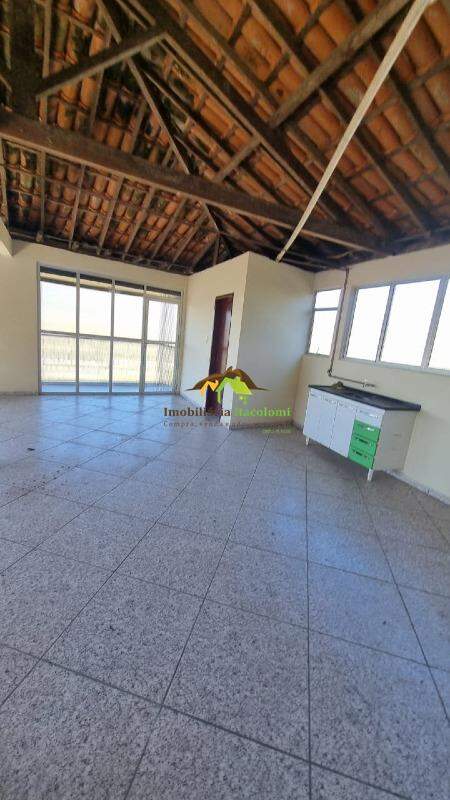 Casa para aluguel no Alto da Cruz: 