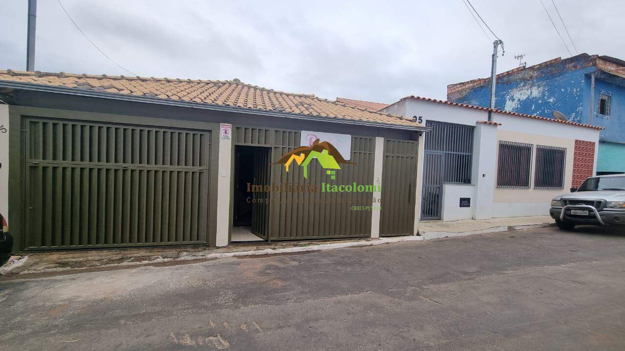 Casa à venda no Galego: 