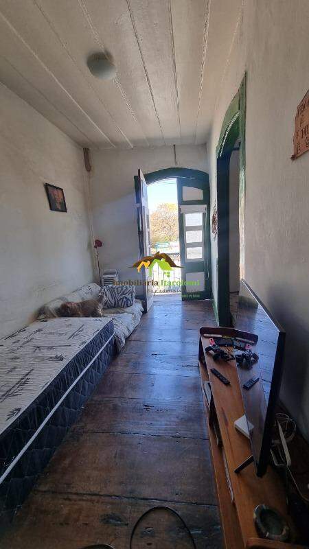 Casa à venda no Antônio Dias: 