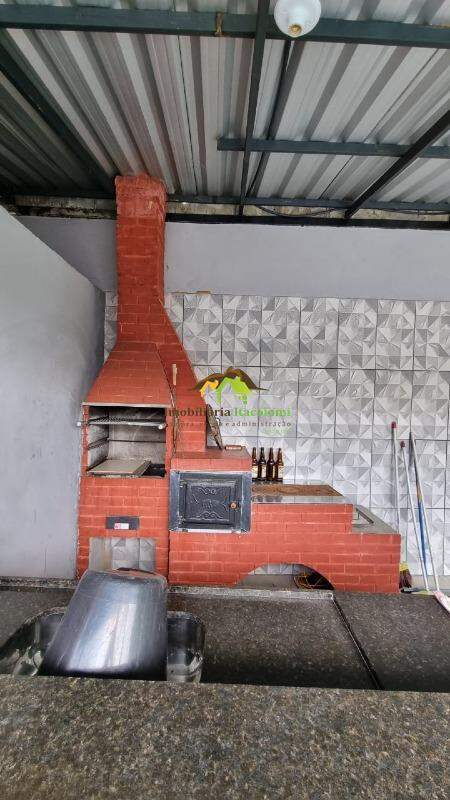 Casa à venda no Centro: 