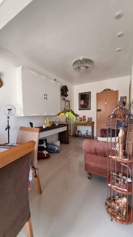 Apartamento à venda no Bairro Nossa Senhora de Lourdes: 