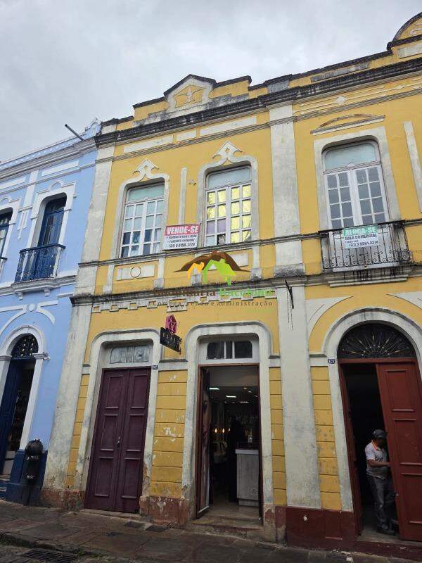 Sala para aluguel no Centro: 