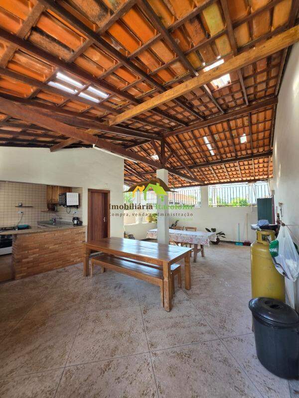 Casa à venda no Centro: 