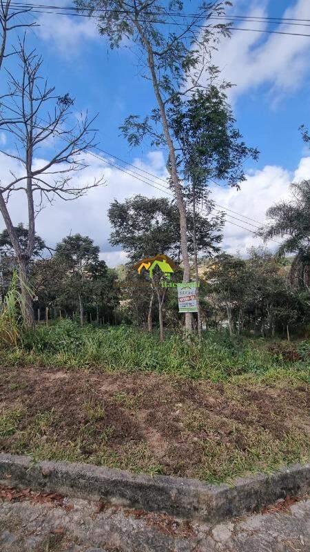 Lote à venda no Paragem do Tripuí: 