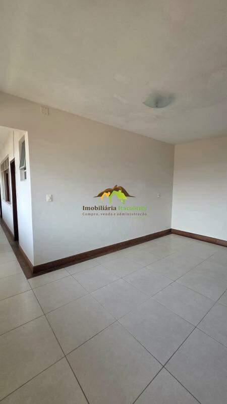 Casa à venda no Antônio Dias: 