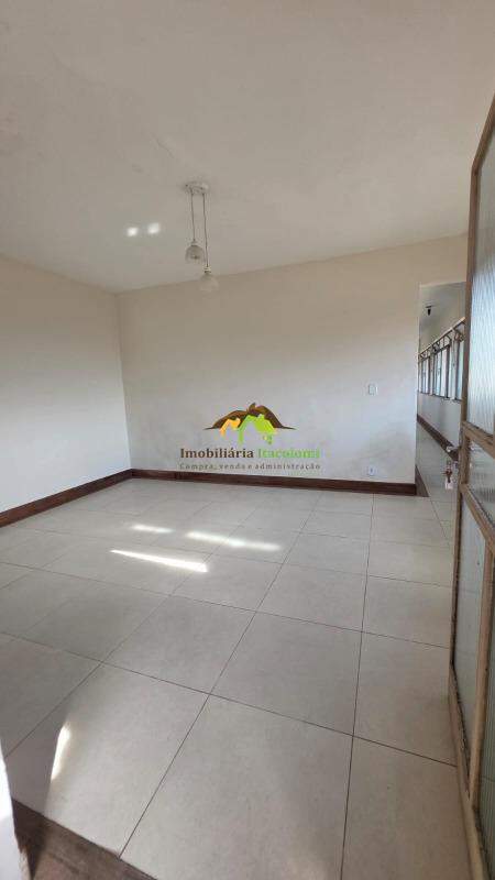 Casa à venda no Antônio Dias: 