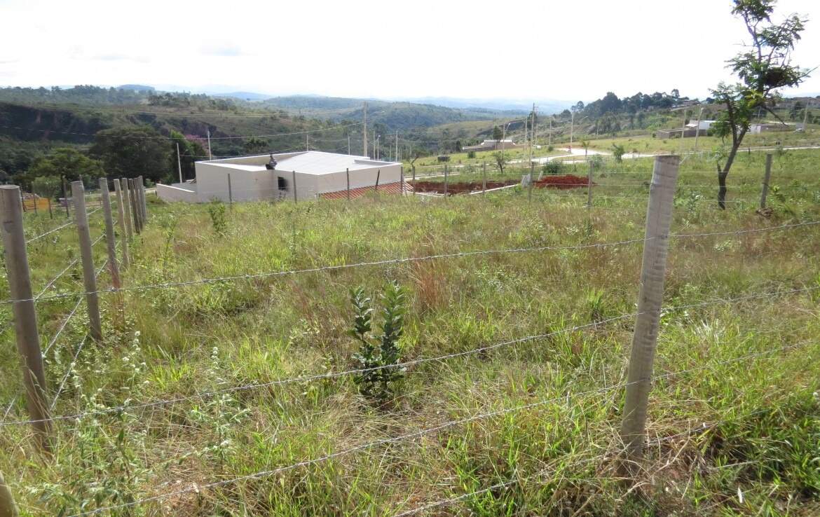 Lote à venda no Parque da Lagoa: 