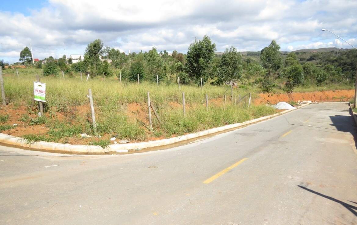 Lote à venda no Parque da Lagoa: 