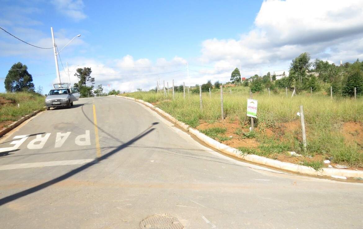 Lote à venda no Parque da Lagoa: 