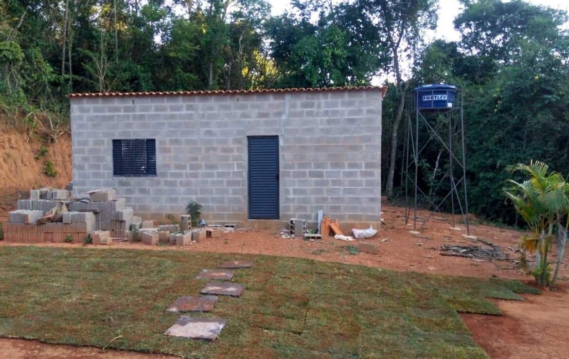 Sítio à venda no Claúdio Manoel: 