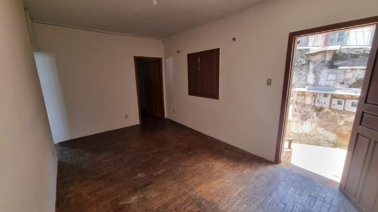 Casa à venda no Alto da Cruz: 