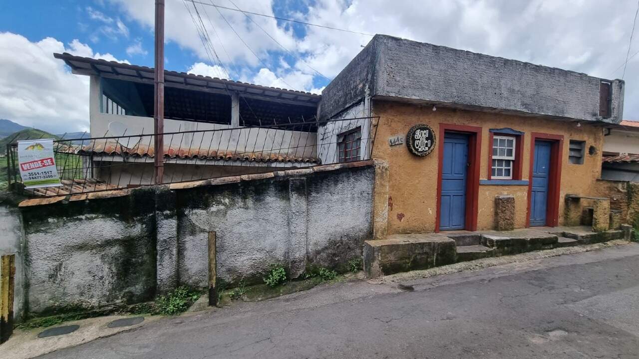 Casa à venda no Alto da Cruz: 