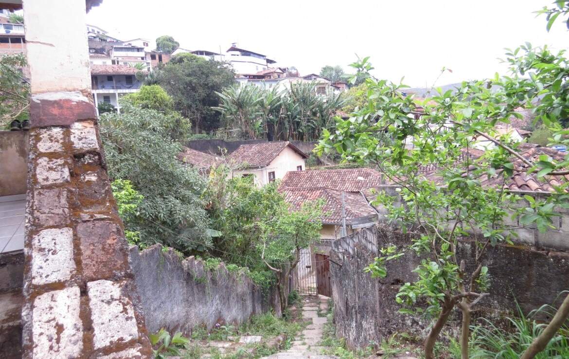 Lote à venda no Antônio Dias: 