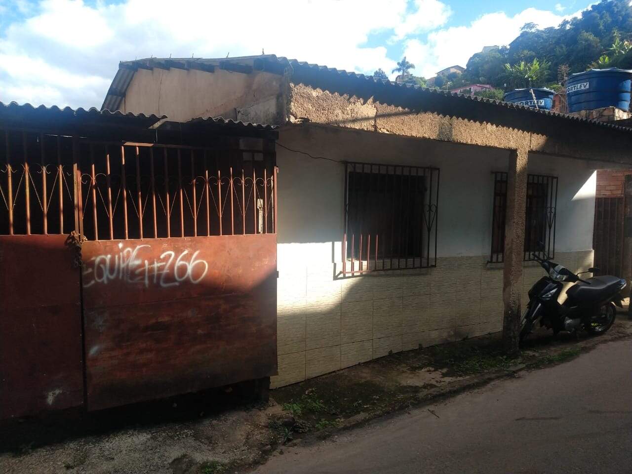 Casa à venda no Morro Santana: 