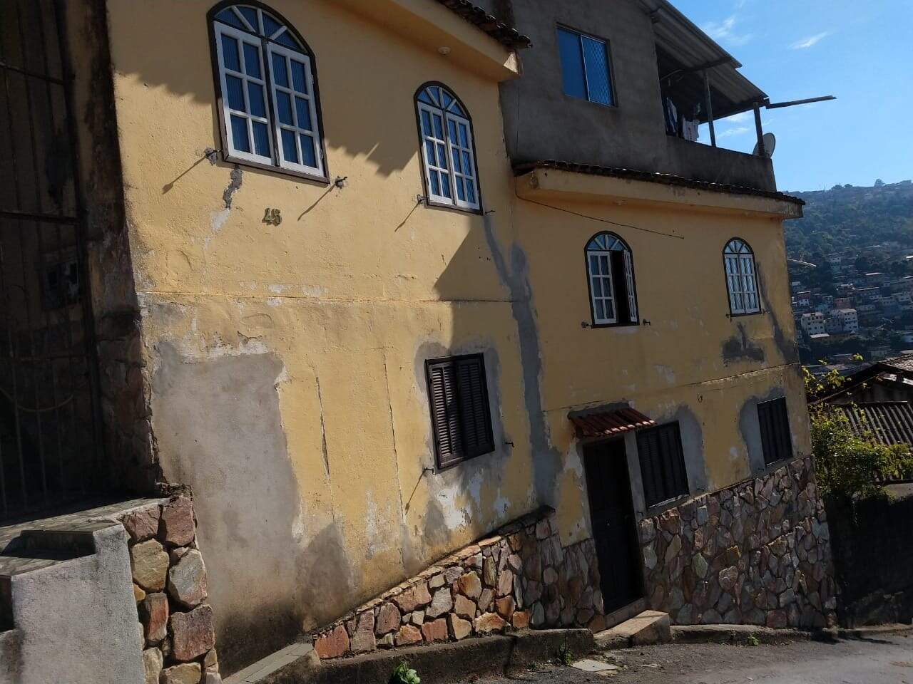 Prédio à venda no Padre Faria: 