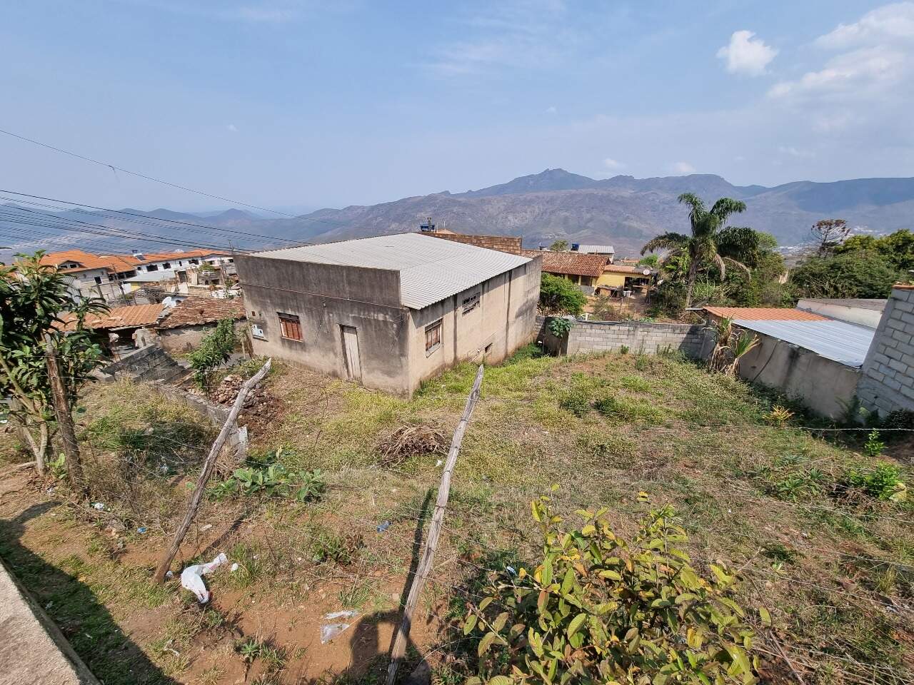 Casa à venda no Morro São joão: 