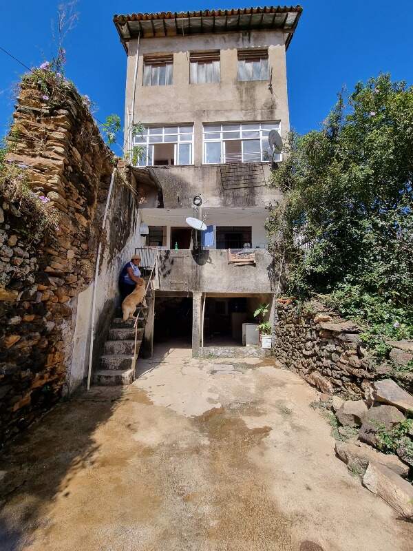 Casa à venda no Antônio Dias: 